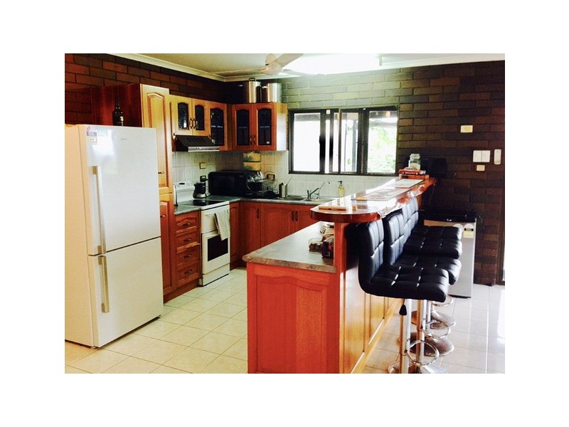 Warrubullen QLD 4871