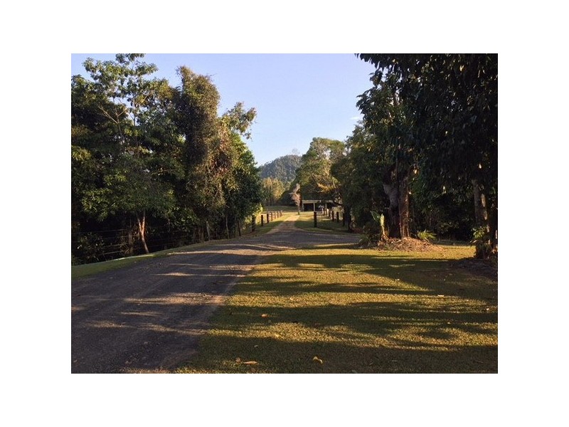Mena Creek QLD 4871