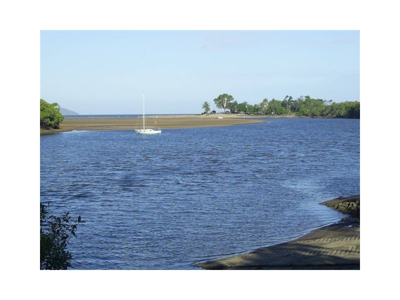 Tully Heads QLD 4854