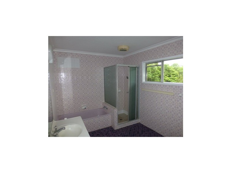 Etty Bay QLD 4858