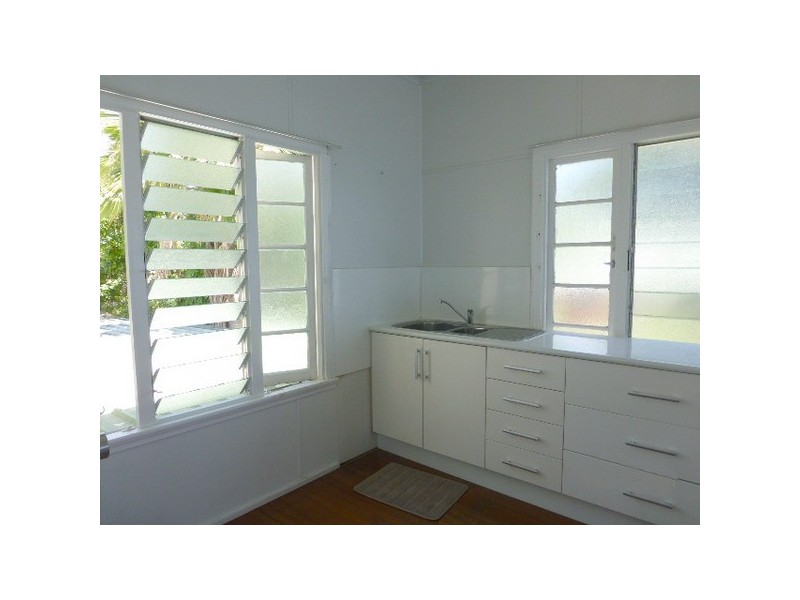 Flying Fish Point QLD 4860