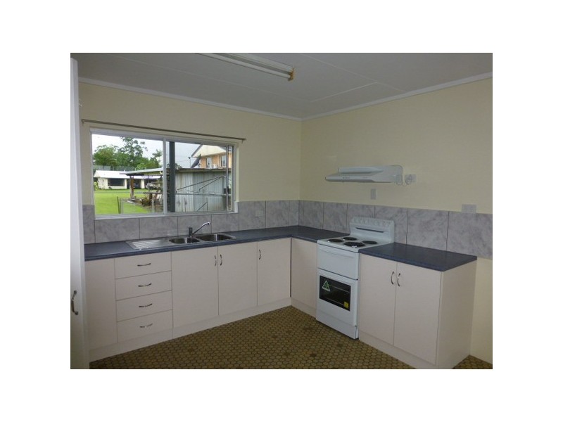 East Innisfail QLD 4860