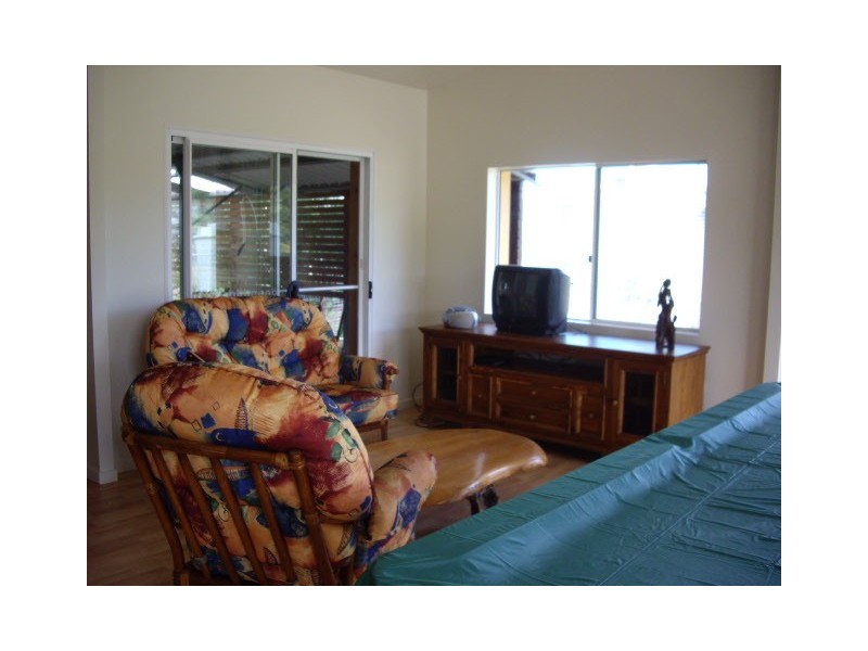 Cowley Beach QLD 4871