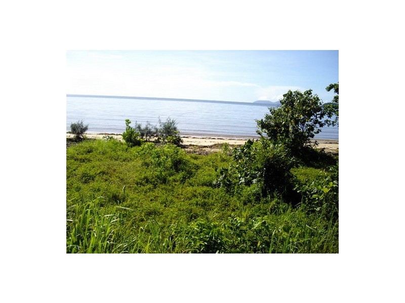 Kurrimine Beach QLD 4871