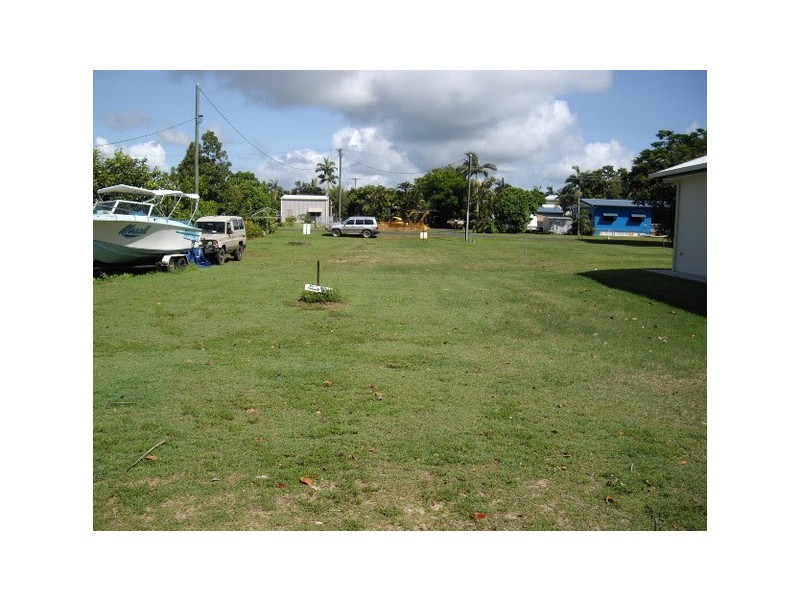 Kurrimine Beach QLD 4871
