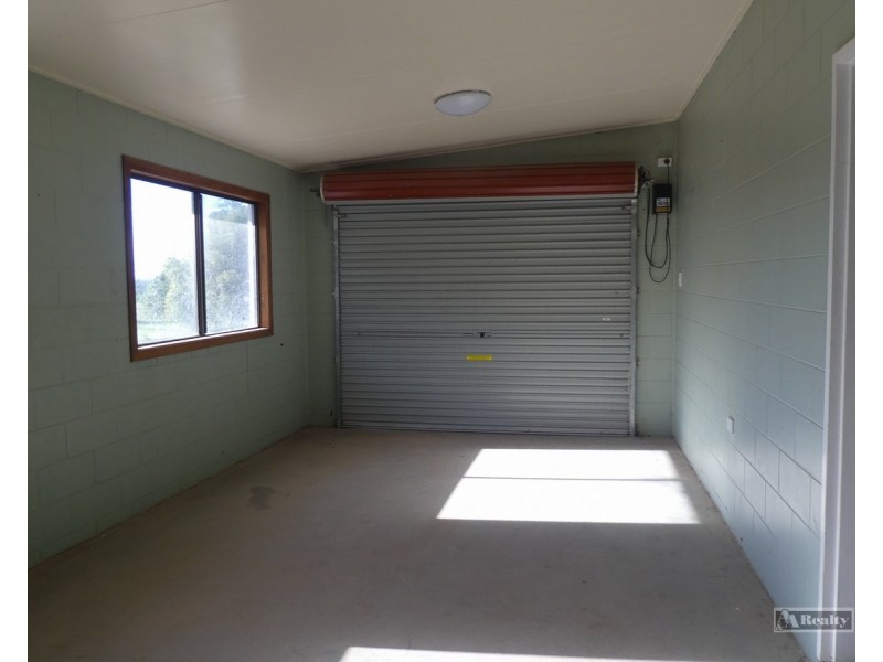 Warrubullen QLD 4871