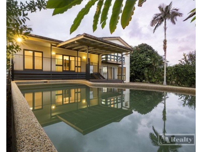 Innisfail Estate QLD 4860