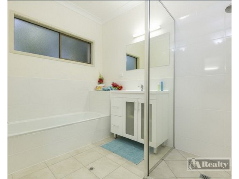 Innisfail Estate QLD 4860