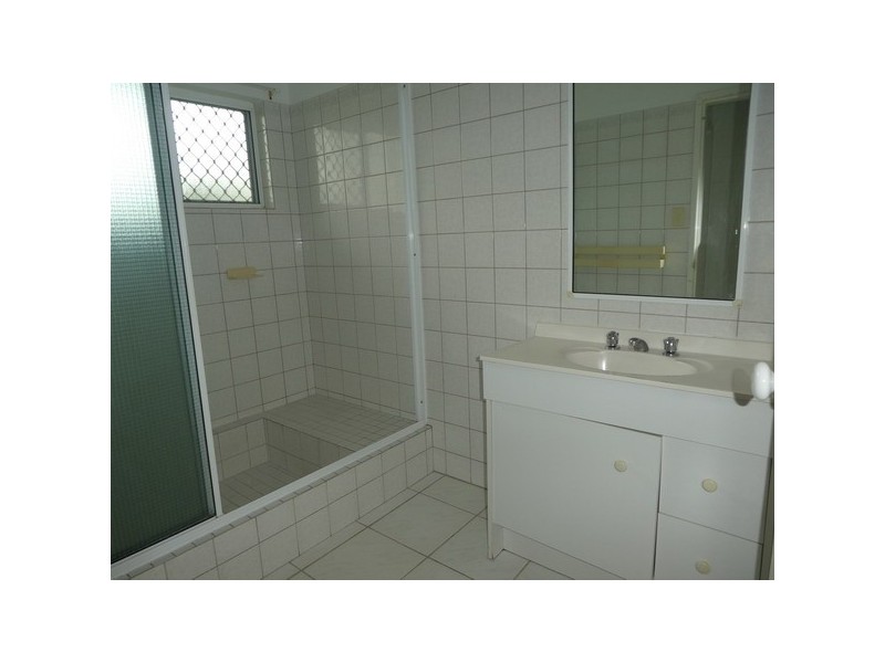 Innisfail Estate QLD 4860