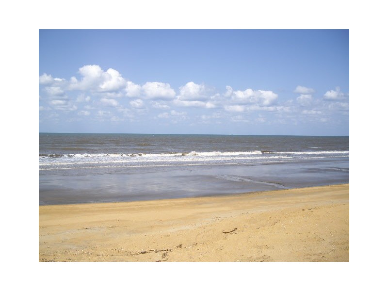Bramston Beach QLD 4871