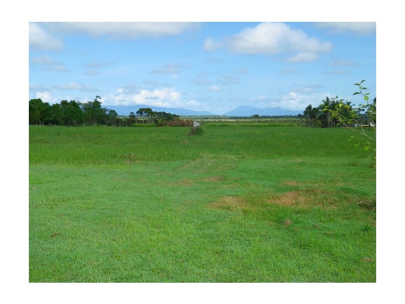 Etty Bay QLD 4858