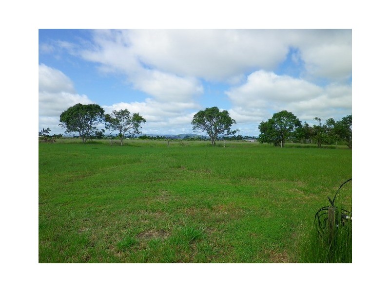 Etty Bay QLD 4858