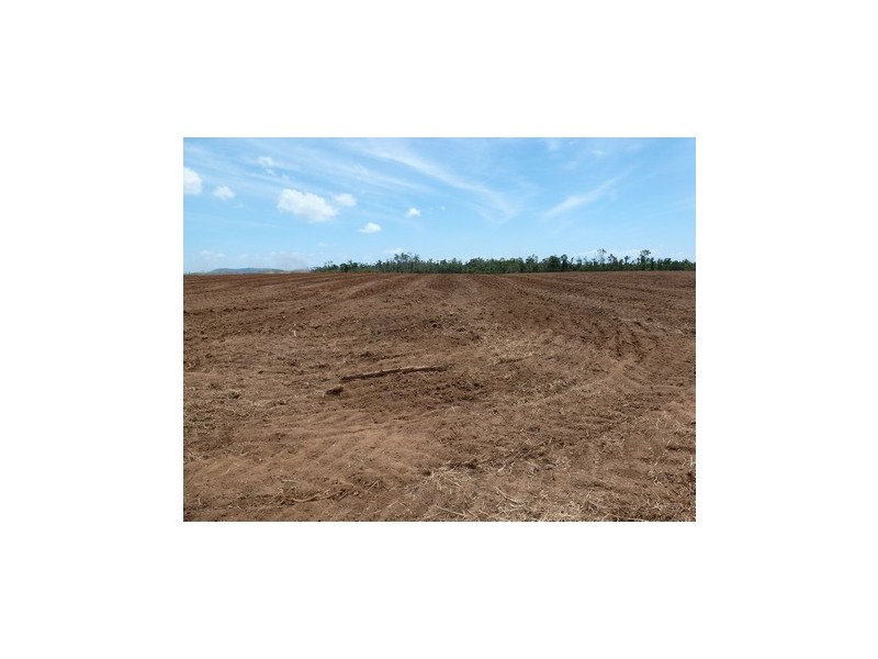 Cowley QLD 4871