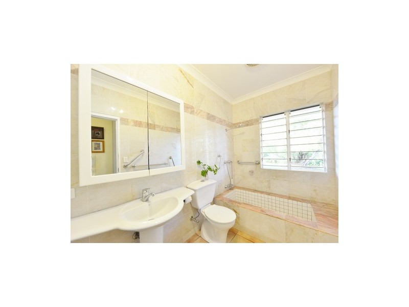 East Palmerston QLD 4860
