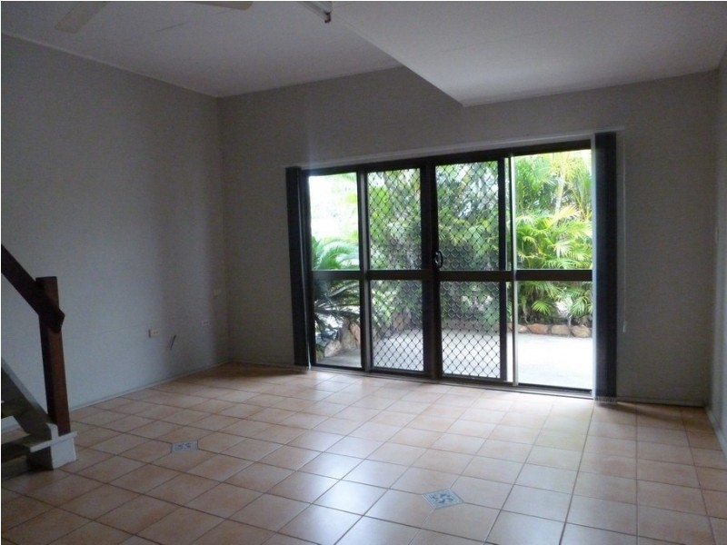 Cowley Beach QLD 4871