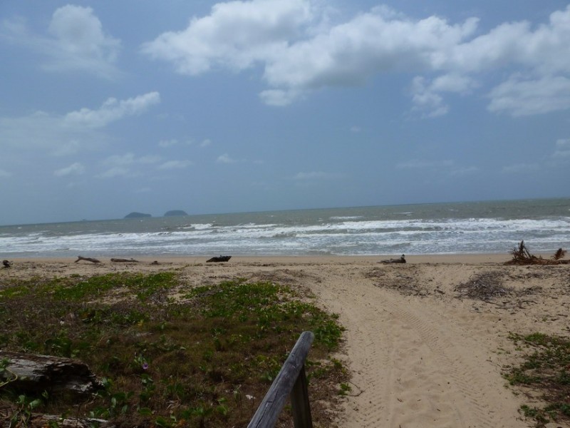 Cowley Beach QLD 4871