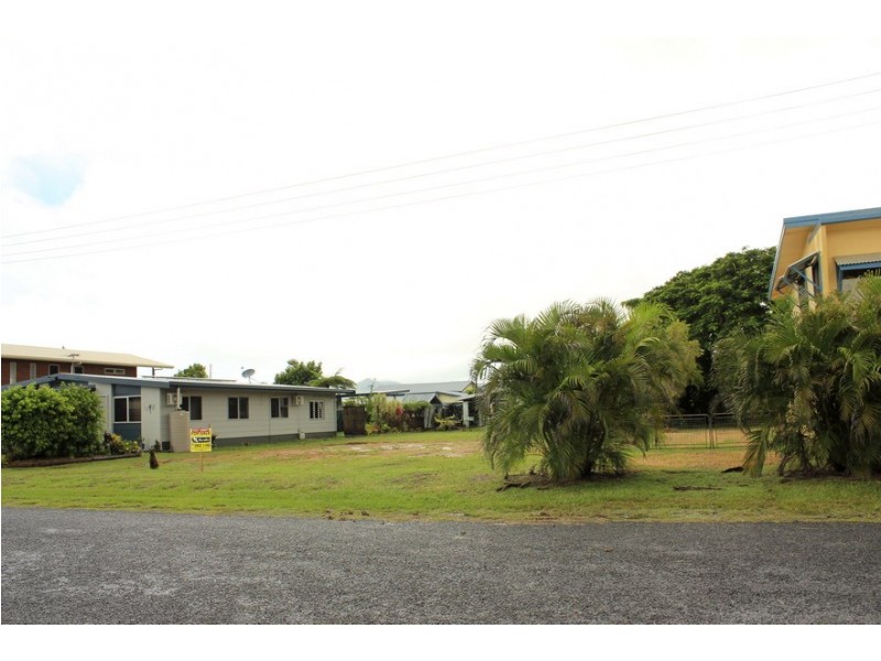 Kurrimine Beach QLD 4871