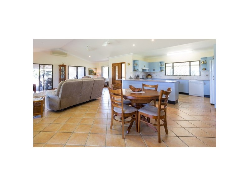 Etty Bay QLD 4858