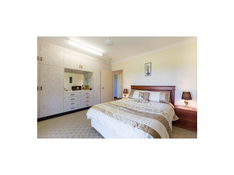Etty Bay QLD 4858