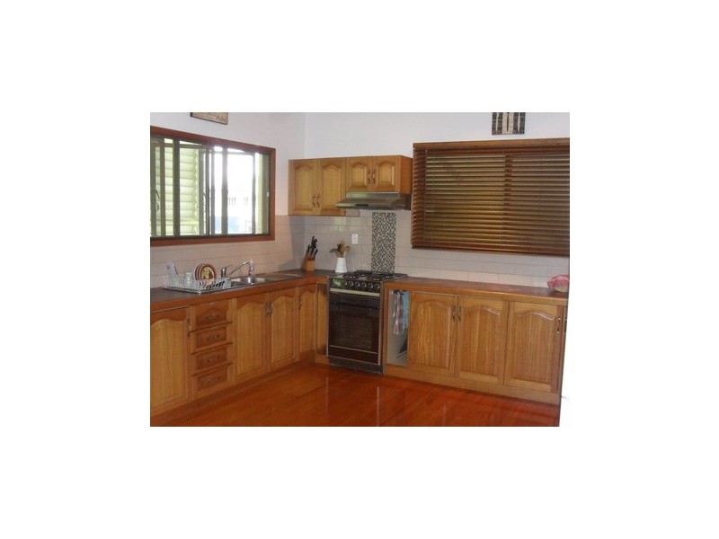 East Innisfail QLD 4860