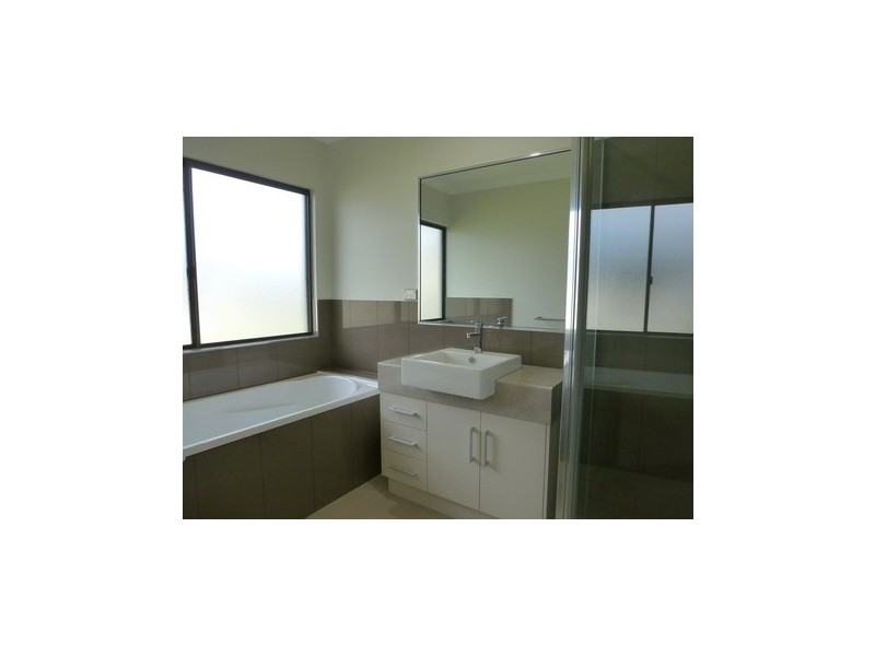 Innisfail Estate QLD 4860