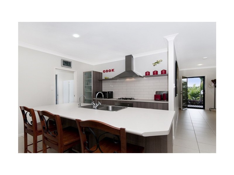 Etty Bay QLD 4858