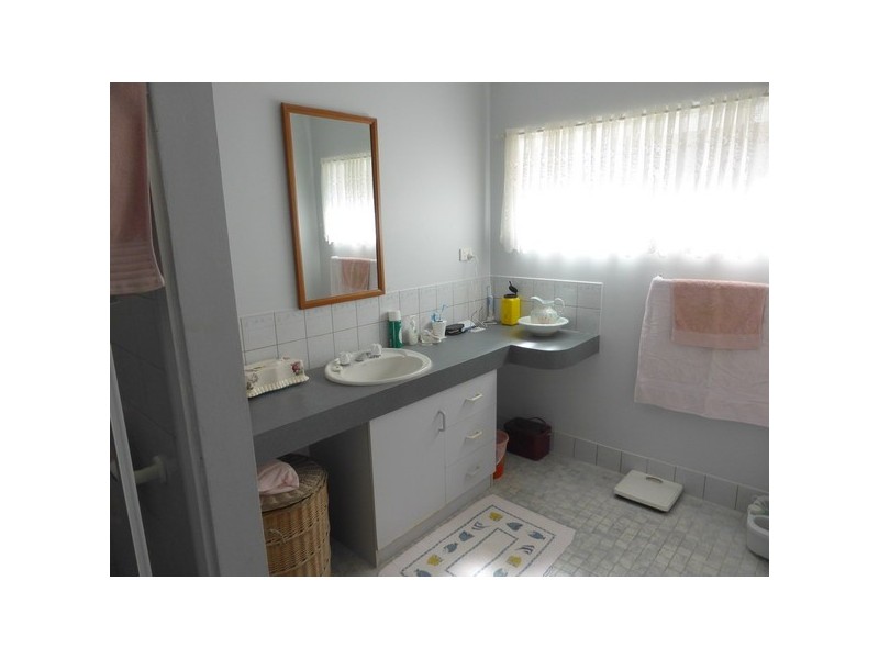 Innisfail Estate QLD 4860