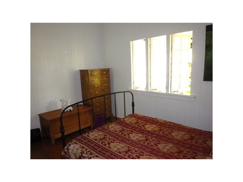 East Innisfail QLD 4860