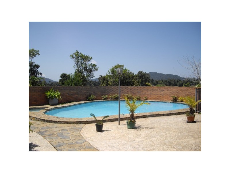 East Palmerston QLD 4860