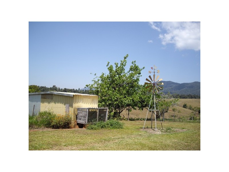 East Palmerston QLD 4860
