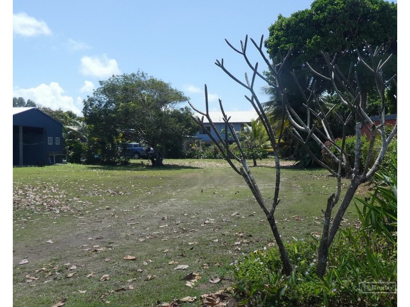 Cowley Beach QLD 4871