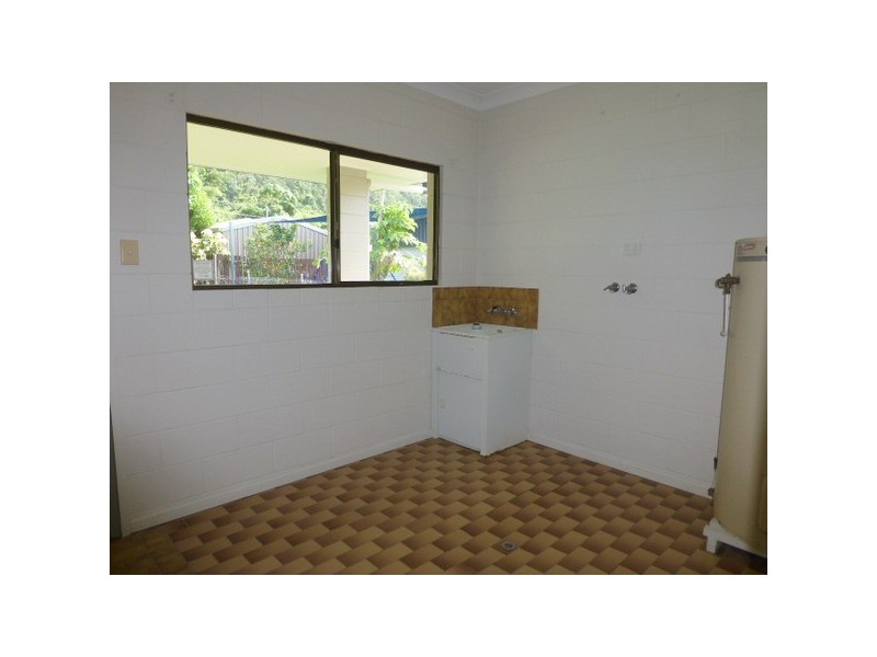 Flying Fish Point QLD 4860