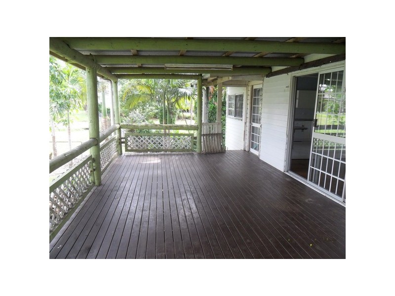 East Innisfail QLD 4860
