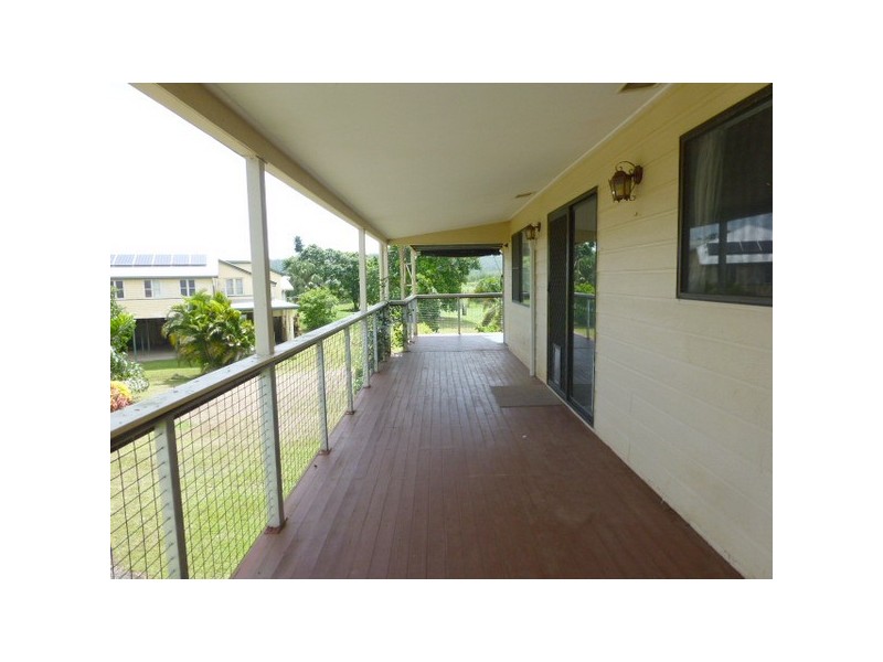 East Innisfail QLD 4860