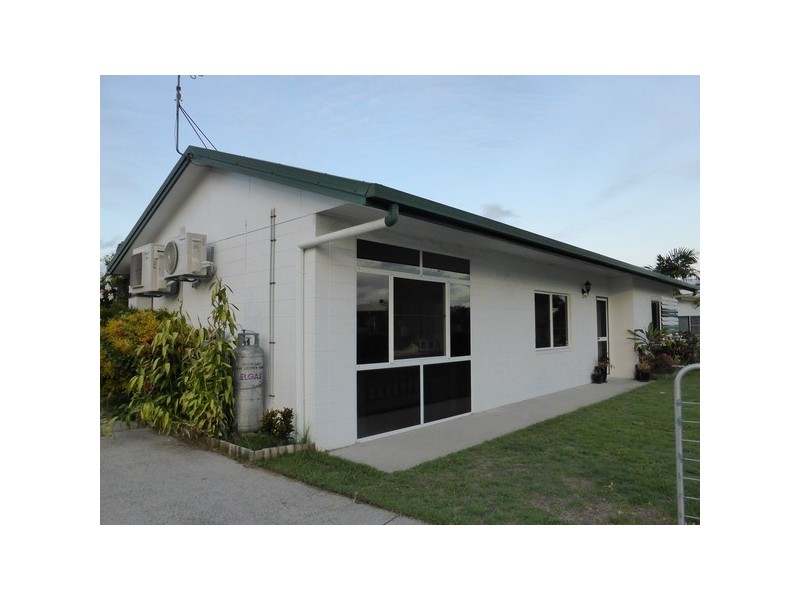 Kurrimine Beach QLD 4871
