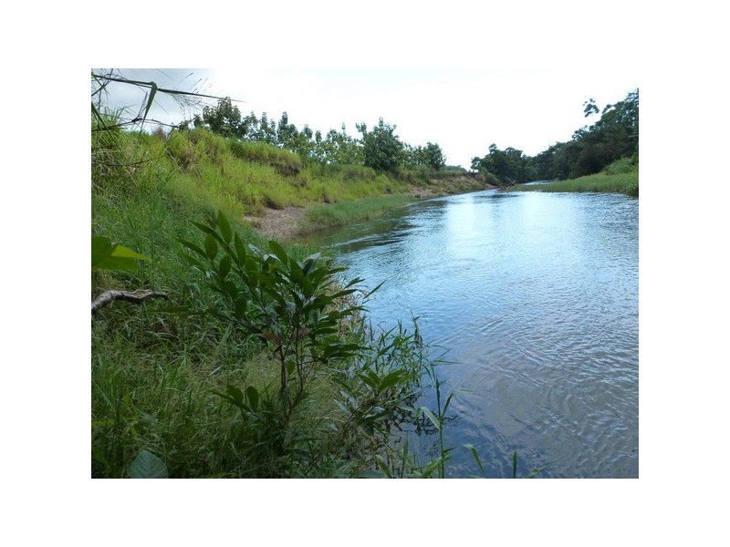 Walter Lever Estate QLD 4856