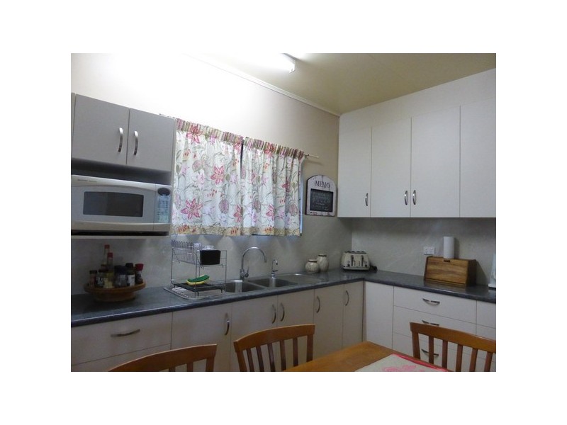 Walter Lever Estate QLD 4856