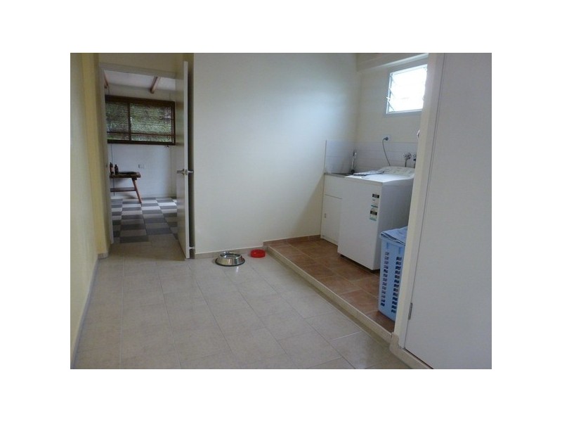 Etty Bay QLD 4858