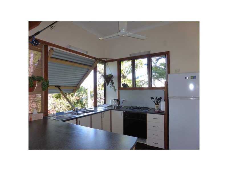 Flying Fish Point QLD 4860