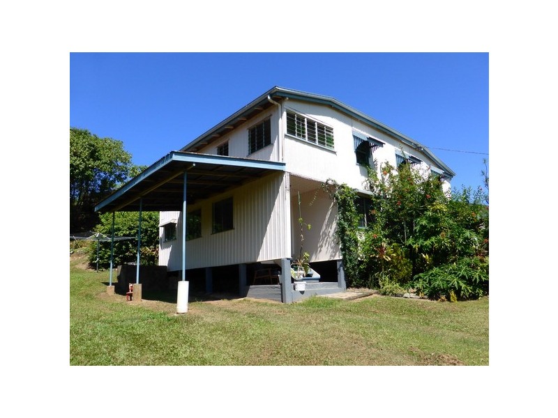 East Innisfail QLD 4860