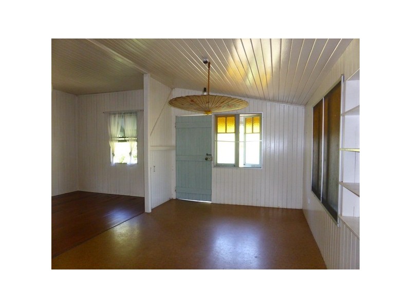 East Innisfail QLD 4860