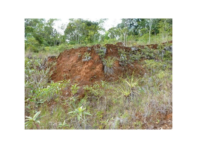 East Russell QLD 4861