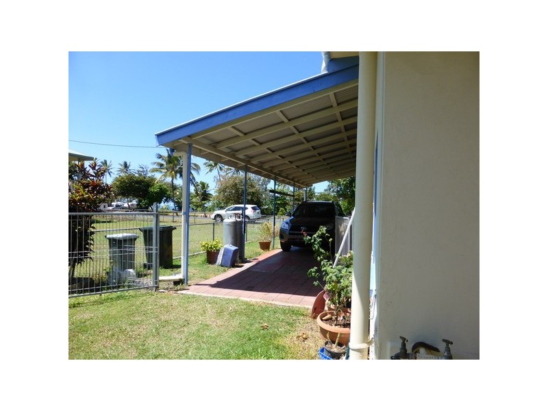 Kurrimine Beach QLD 4871