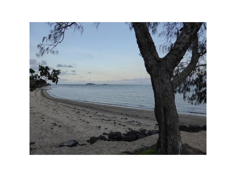 Kurrimine Beach QLD 4871