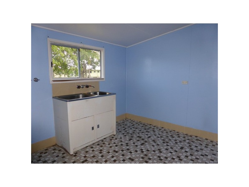 Innisfail Estate QLD 4860