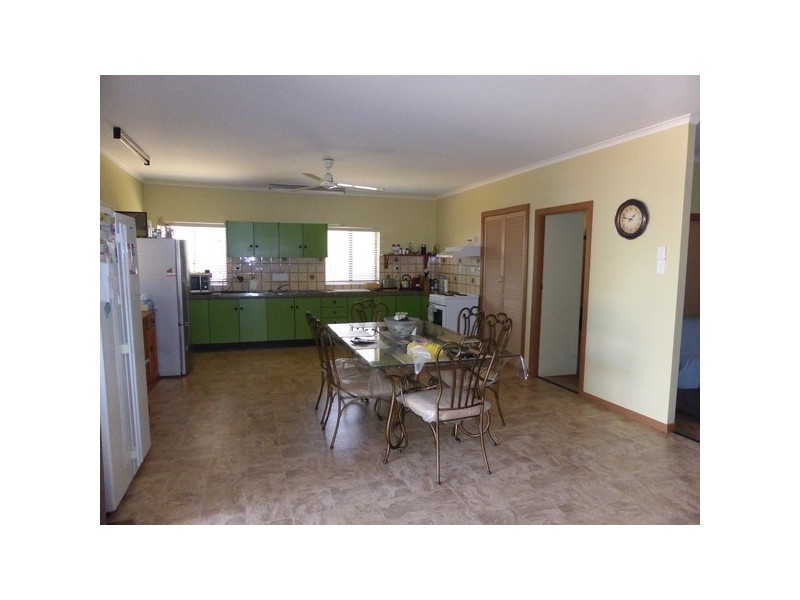 Cowley Beach QLD 4871