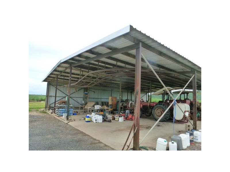 Mccutcheon QLD 4856