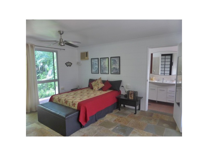 Bramston Beach QLD 4871