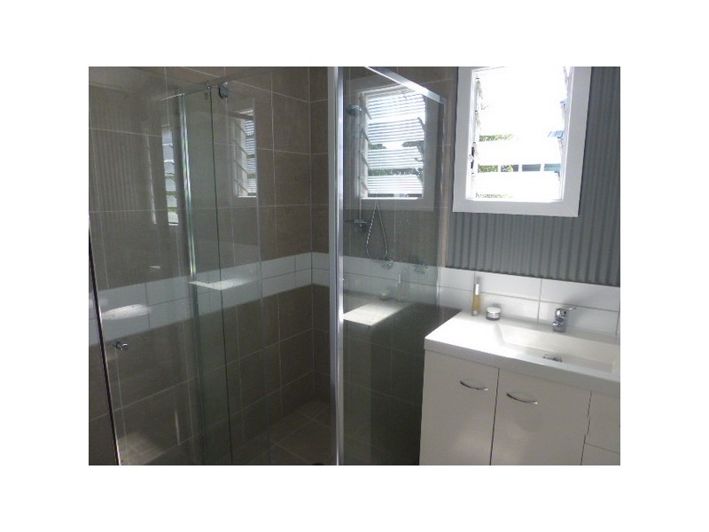 East Innisfail QLD 4860