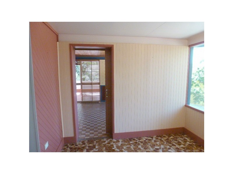 East Innisfail QLD 4860